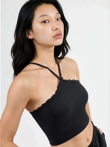 Top di Busem in nero