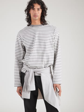 WEEKDAY Shirt in Grey: front