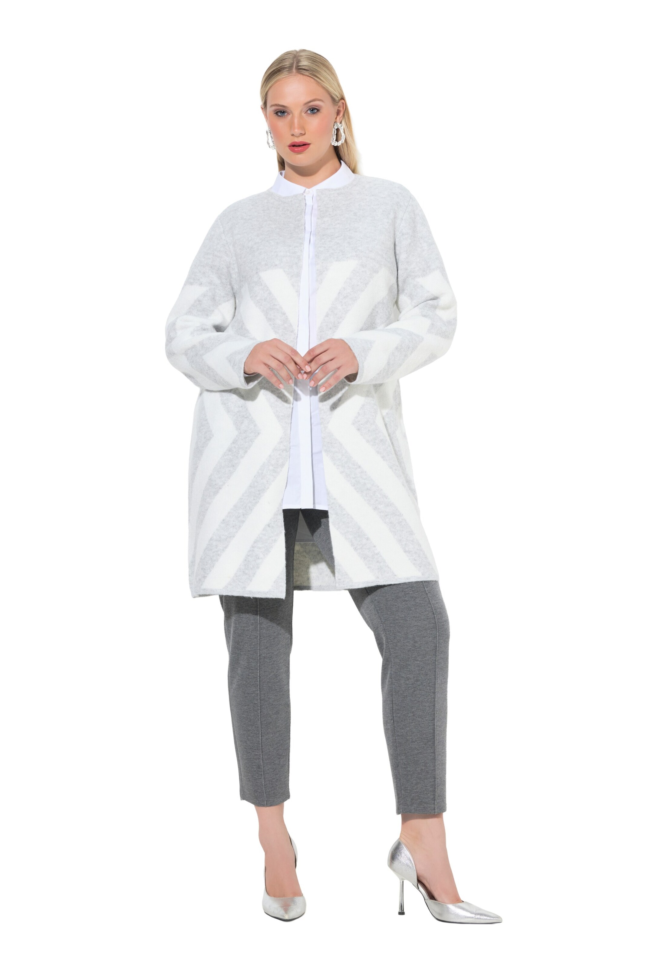 Ulla Popken Strickjacke in Silber: Vorderseite