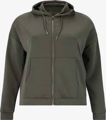 Q by Endurance Zip-Up Hoodie in Green: front