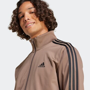 ADIDAS SPORTSWEAR Trainingsanzug in Braun