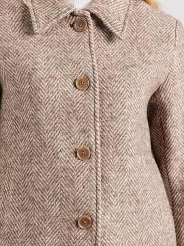 Geacă de primăvară-toamnă de la Abercrombie & Fitch pe bej