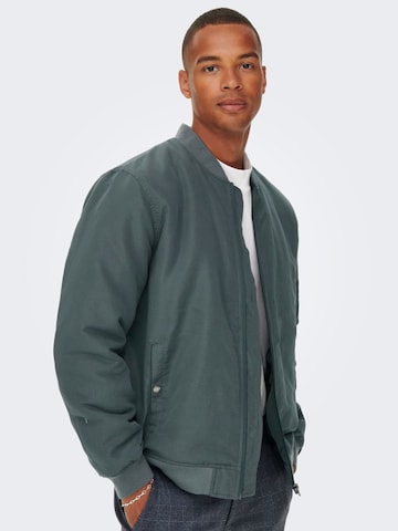 Only & Sons Regular fit Prehodna jakna 'Jack' | siva barva