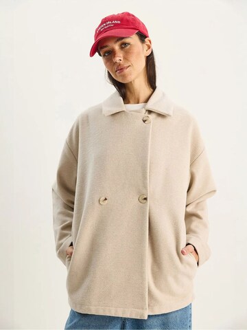 Bianco Lucci Mantel in Beige