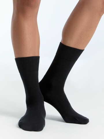 Albero Natur Socks 'Bio-Baumwoll-Socken mit längerem Bündchen - 2er Pack' in Black