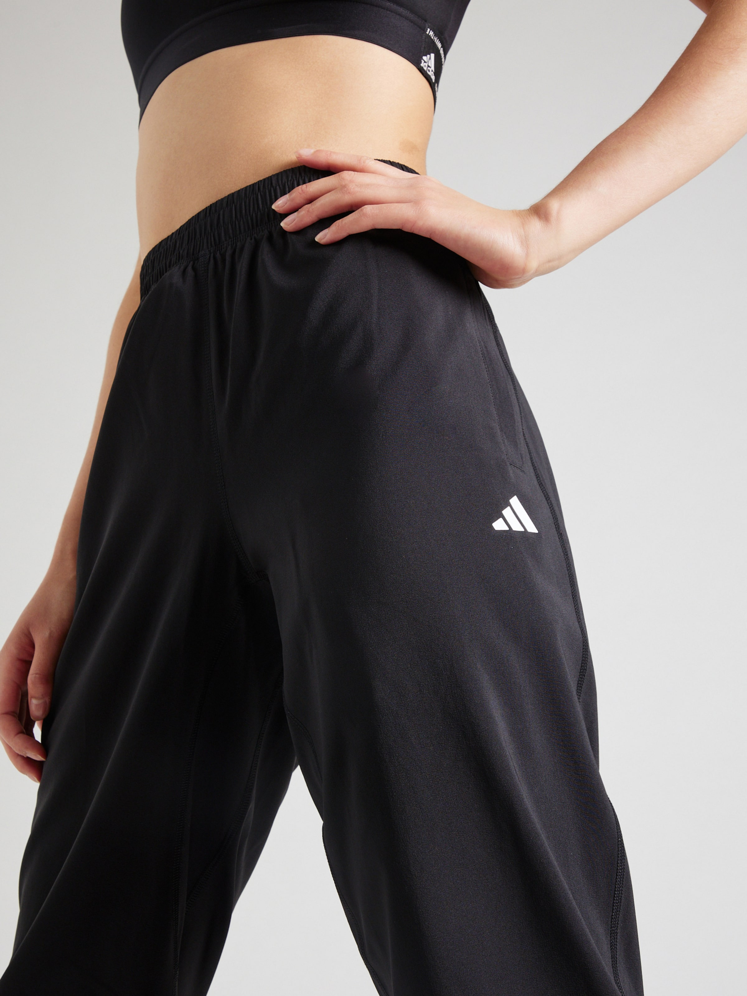 Adidas pantaloni running new arrivals