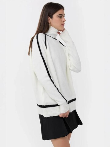 Hiccup Pullover in Weiß