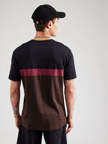 Iriedaily Regular Fit Bluser & t-shirts 'Court' i brun