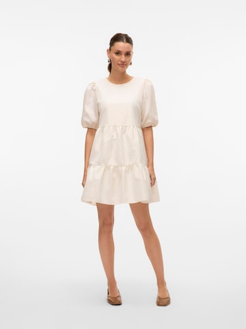 Robe de cocktail VERO MODA en blanc