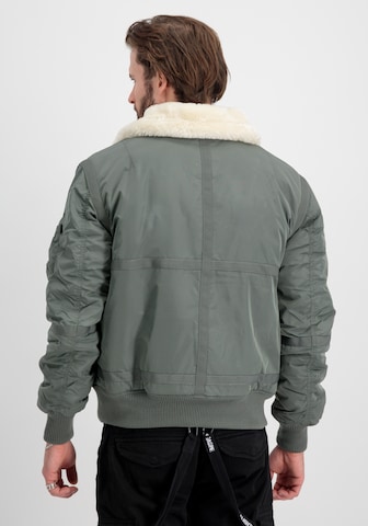 Regular fit Giacca invernale 'B15-3 TT' di ALPHA INDUSTRIES in verde