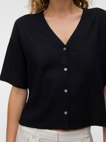 VERO MODA Blouse in Black