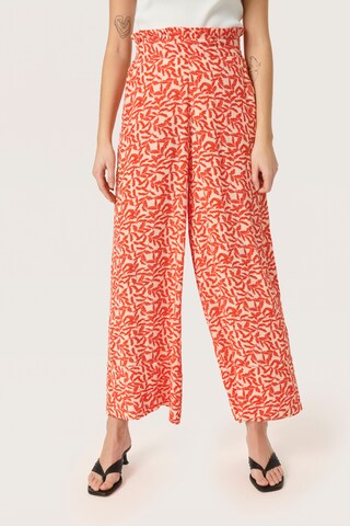 SOAKED IN LUXURY Wide leg Pants 'Zaya' in Red: front