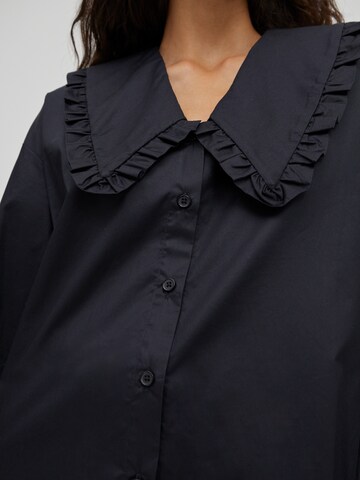 EDITED - Blusa 'Raquel' en negro