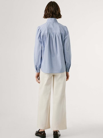Pepe Jeans Blouse 'Loratycy' in Blauw