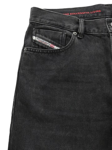 Slimfit Jeans 'Straight 1995 D-SARK' di DIESEL in nero