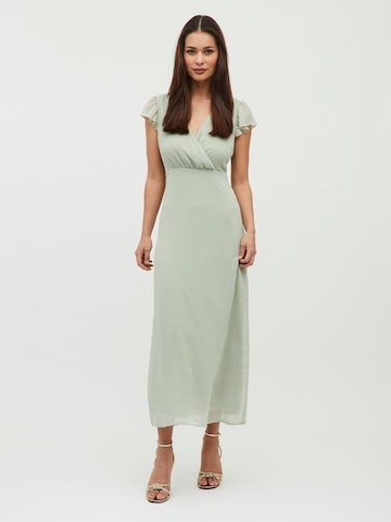 Robe VILA en vert : devant