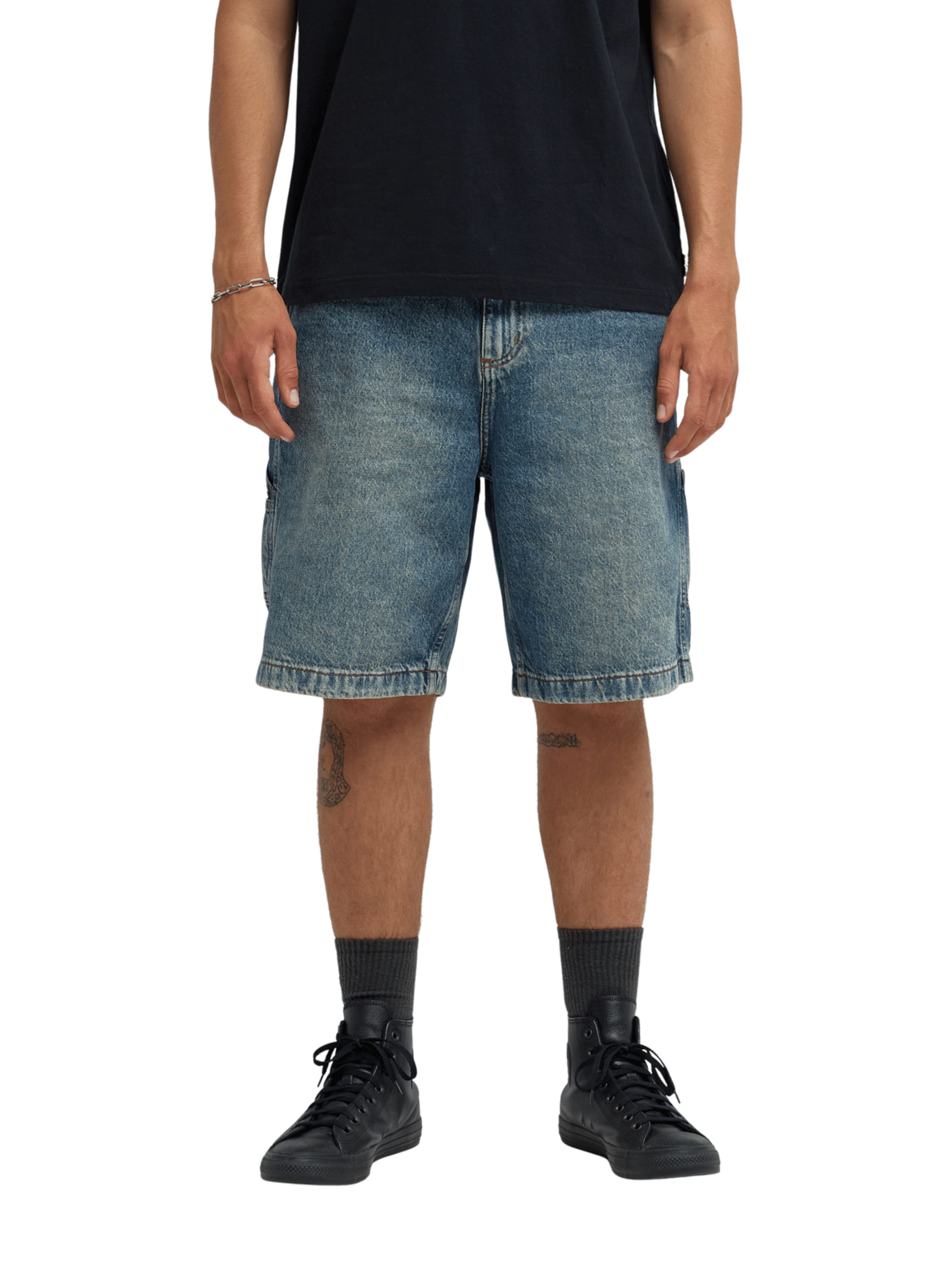 BILLABONG Shorts in Blau: Vorderseite