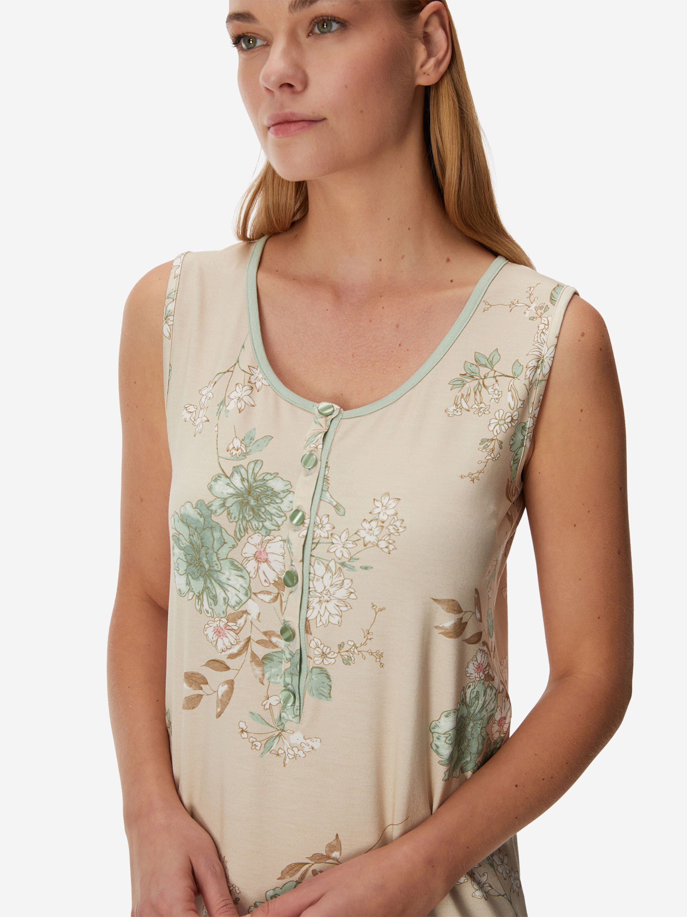 Goldenbay Nightgown 'Scabiosa' in Beige