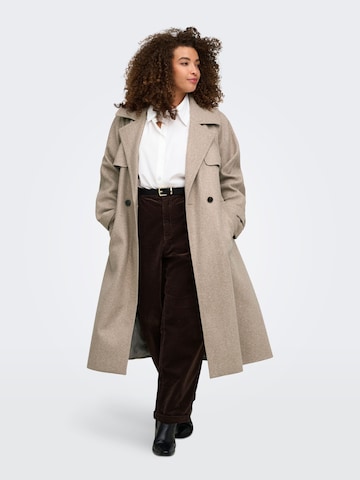 Manteau mi-saison 'CARLaura' ONLY Carmakoma en gris
