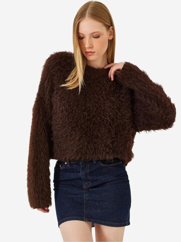 Bianco LucciPulover 'Pullover' - smeđa boja: prednji dio
