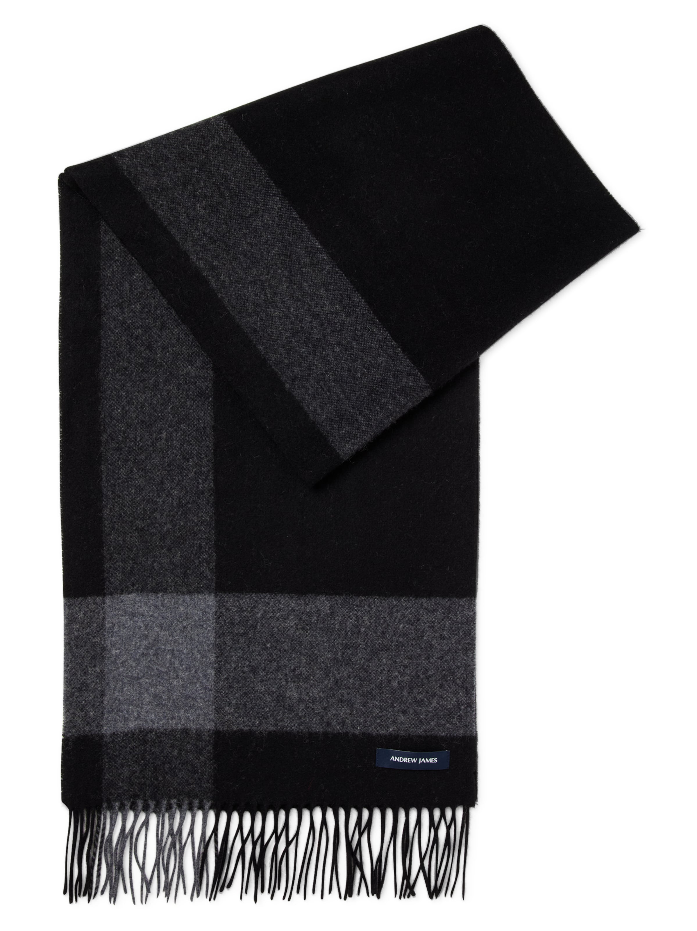Andrew James Sjaal in Zwart: voorkant
