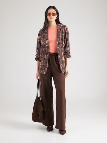 PIECES - Blazer 'PCBosella' en marrón