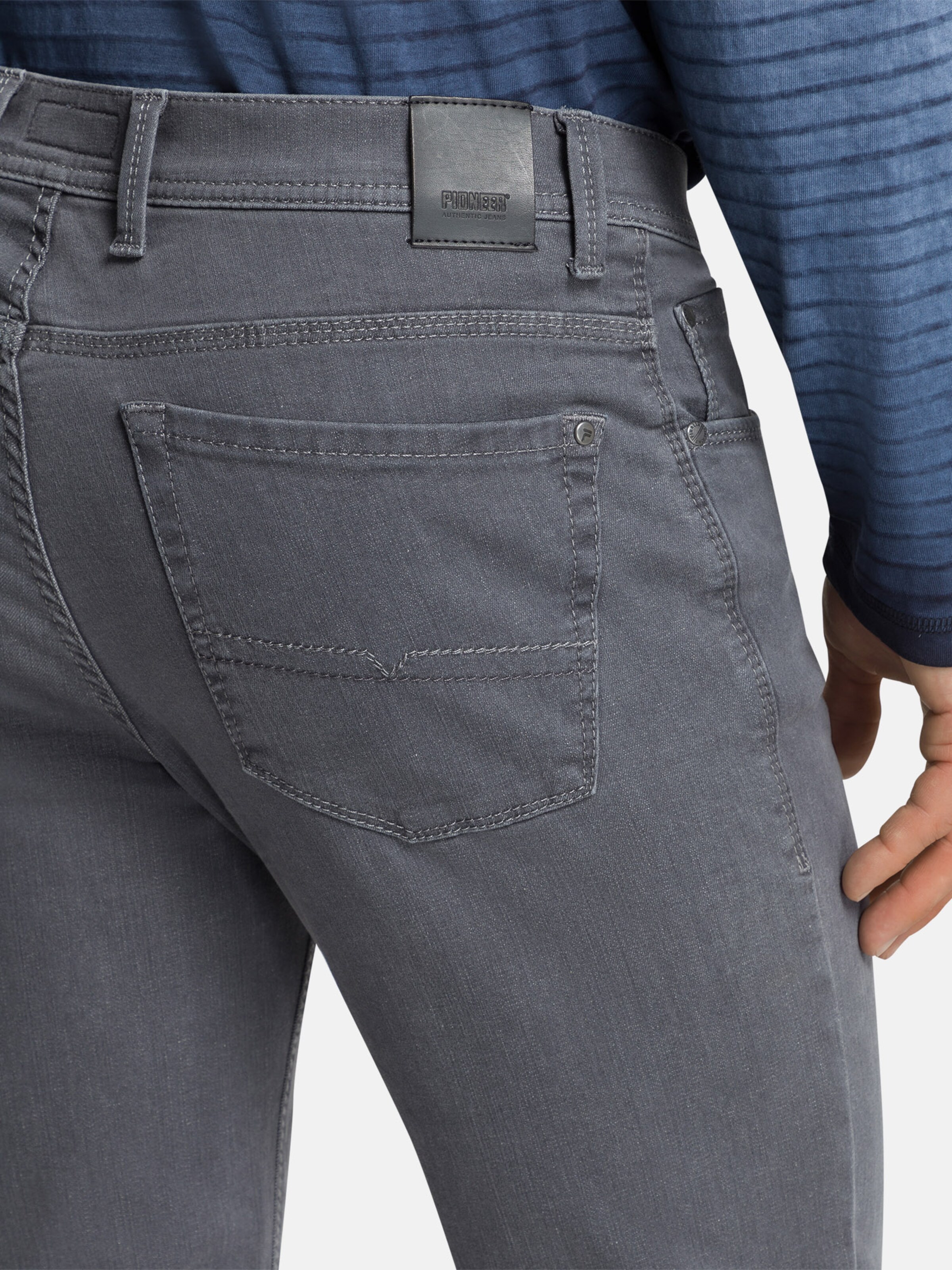 Männer Große Größen PIONEER Jeans 'Thomas' in Grau - BK68913