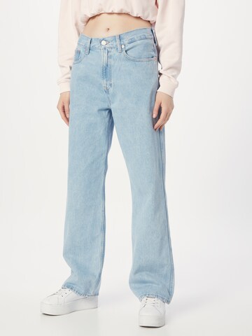Tommy Jeans Zvonové kalhoty Džíny 'BETSY' – modrá: přední strana