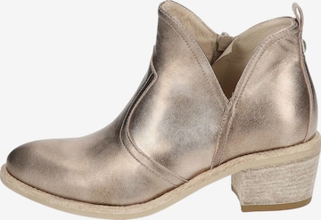 Nero Giardini Booties in Gold