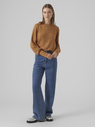 VERO MODA Trui 'WAFFY' in Bruin