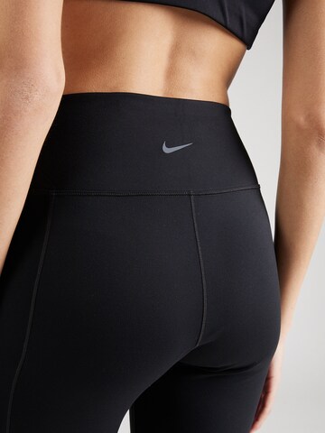 NIKE Skinny Fit Спортен панталон 'ONE' в черно