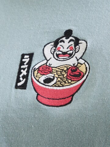 Kaotiko Shirts 'SUMO RAMEN' i blå