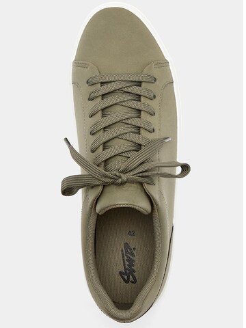 Pull&Bear Platform trainers in Green