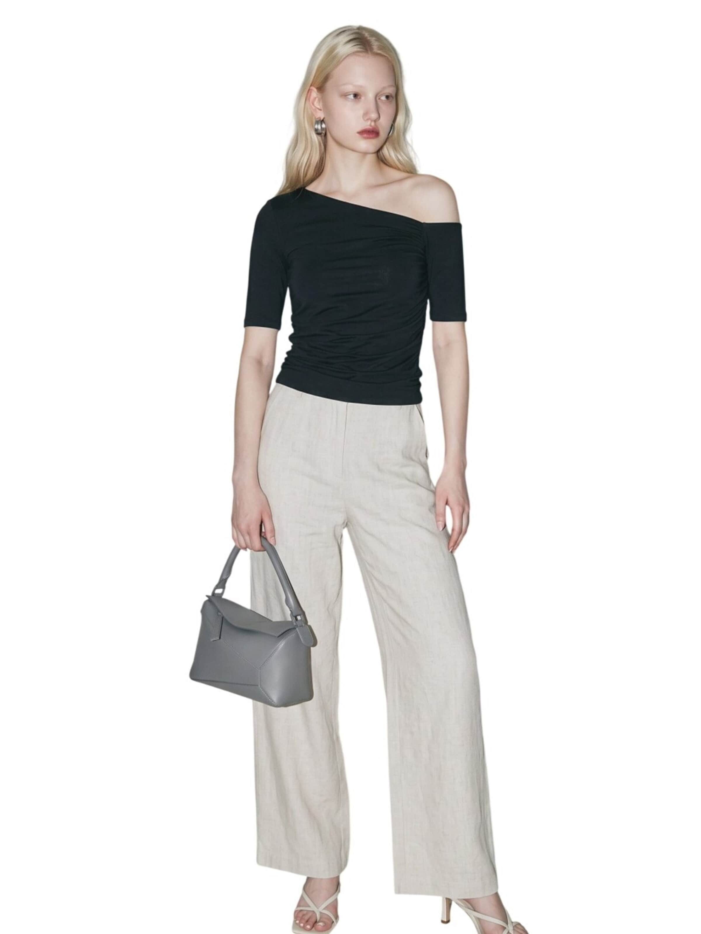 Alexa Dash Shirt‌ in Schwarz