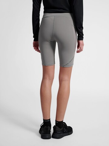 Coupe slim Pantalon de sport 'Race' Newline en gris