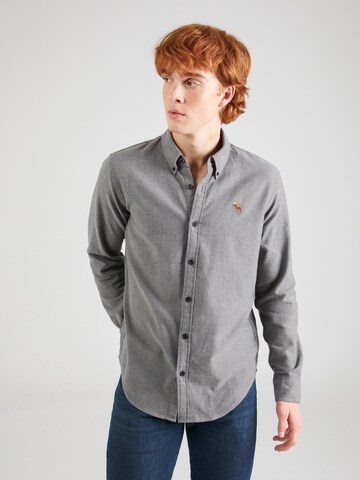 Abercrombie & Fitch Regular fit Риза в сиво: отпред