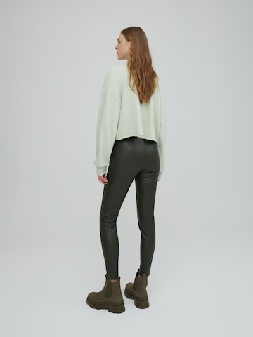 EDITED Skinny Leggingsit 'Teresa' värissä vihreä