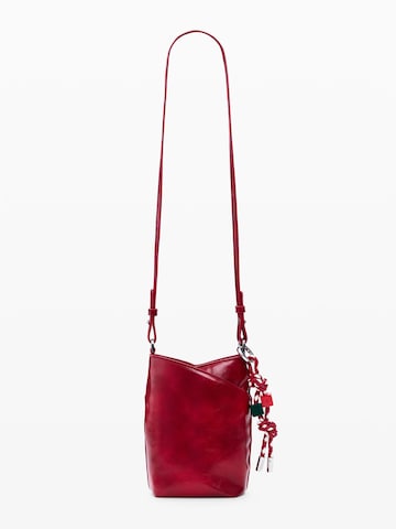 Geantă de umăr de la Desigual pe roșu