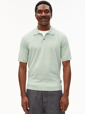 T-Shirt ARMEDANGELS en bleu : devant