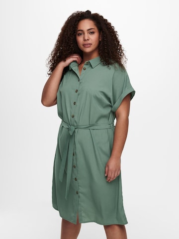 Robe-chemise 'Diega' ONLY Carmakoma en vert