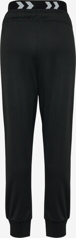 Effilé Pantalon de sport 'OZZY' Hummel en noir