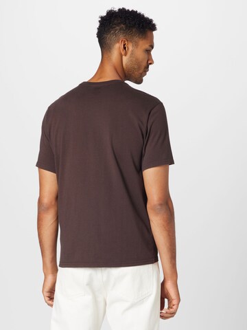 T-Shirt 'Relaxed Fit Tee' LEVI'S ® en marron