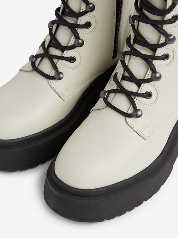 Tommy Jeans Stiefel in Beige