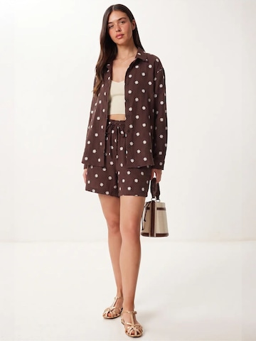 Happiness İstanbul - Roupa de casa em castanho: frente