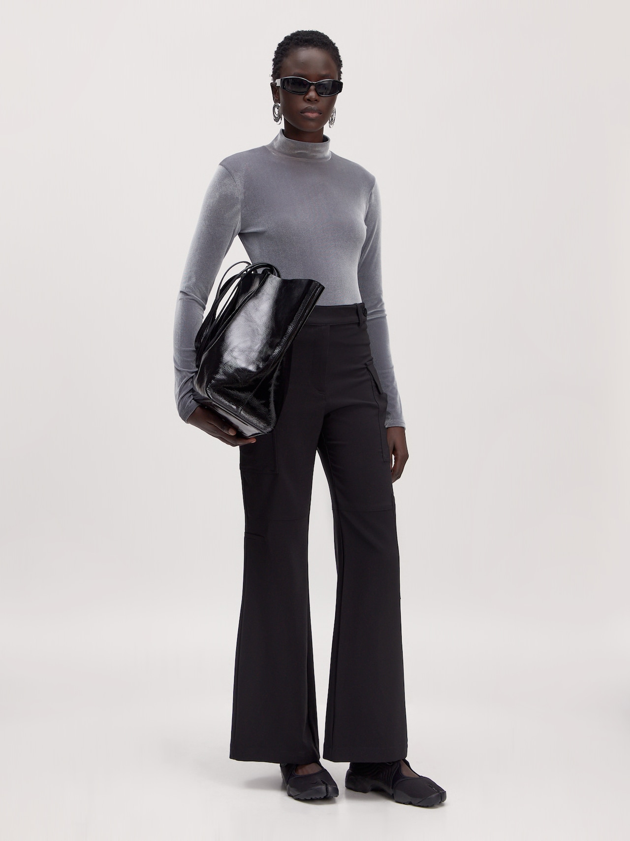 EDITED Producten Shirt 'Fiore' Grijs