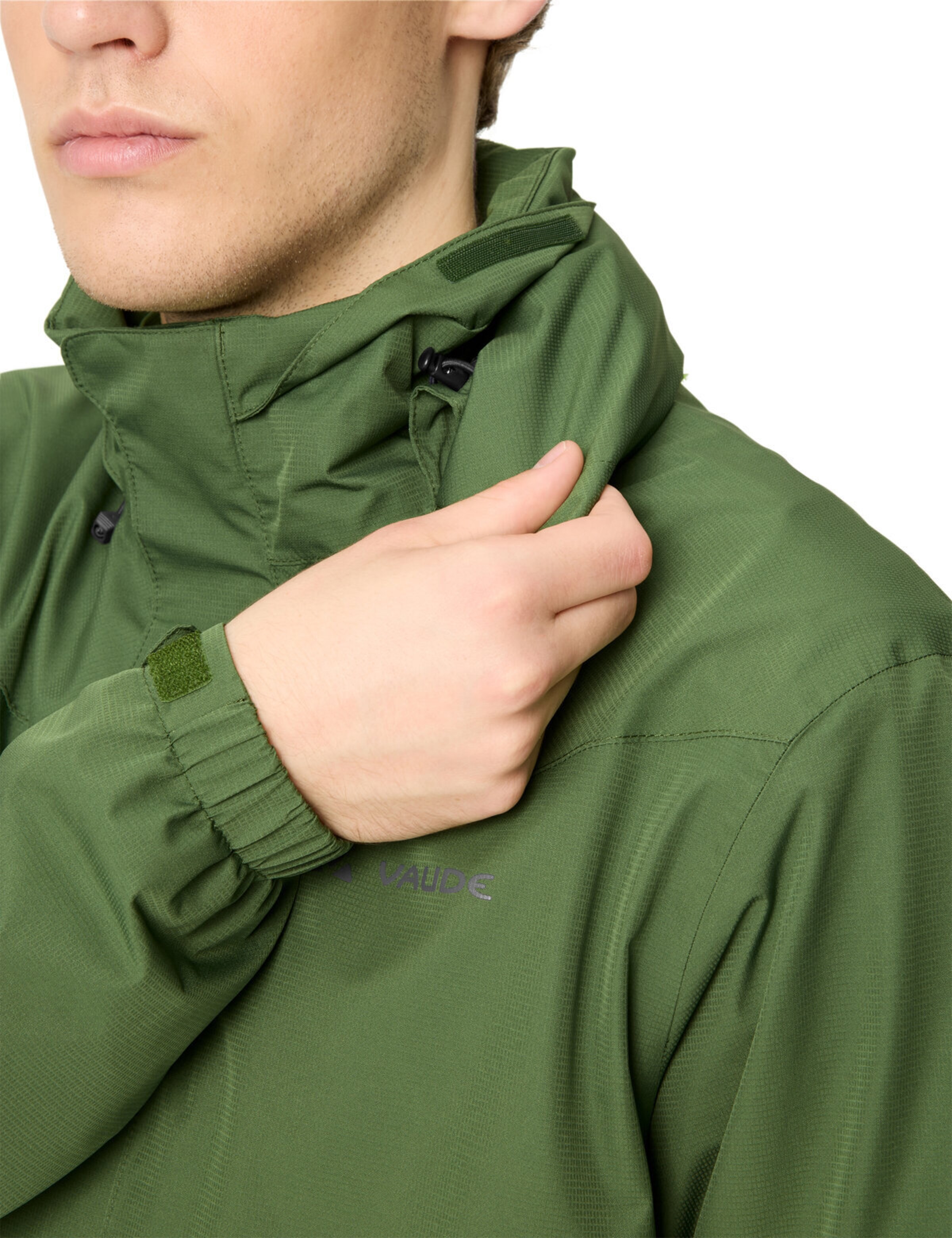 VAUDE Sports jacket 'Escape' in Green