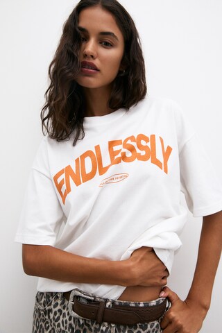 Pull&Bear Shirt in White