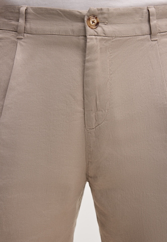 JOOP! Regular Hose  ' Dinghy ' in Beige