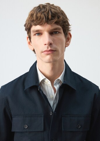 MANGO MAN Comfort Fit Hemd 'Roberto' in Blau