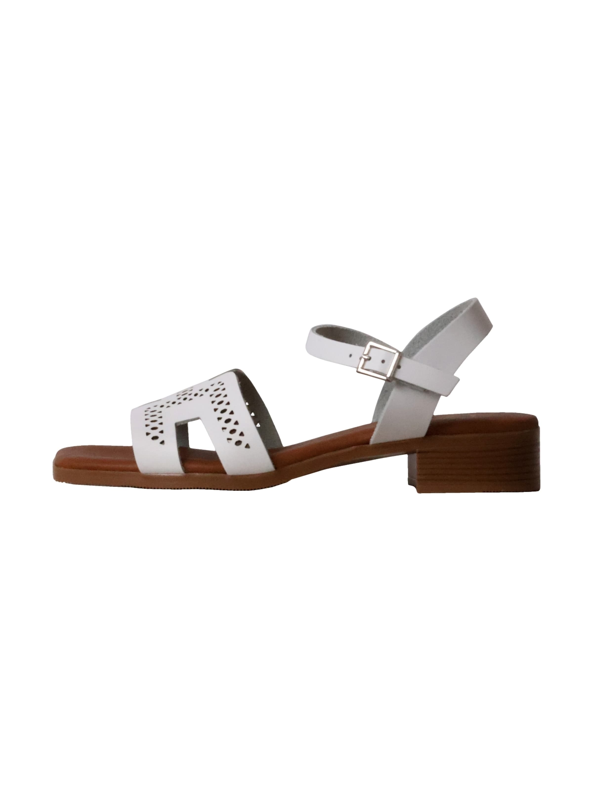 Oh my Sandals Sandals in White: front